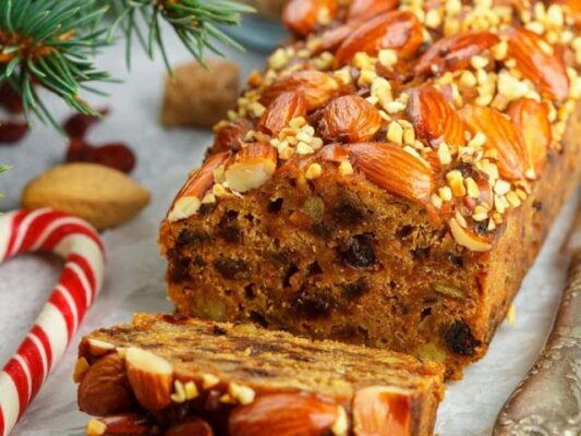 Fruitcake with Rum and Nuts