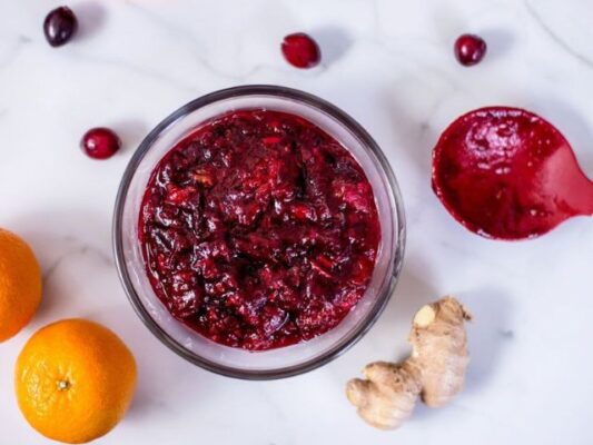 Cranberry Sauce with Orange and Ginger