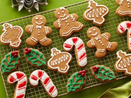 Gingerbread Cookies with Icing and Candy